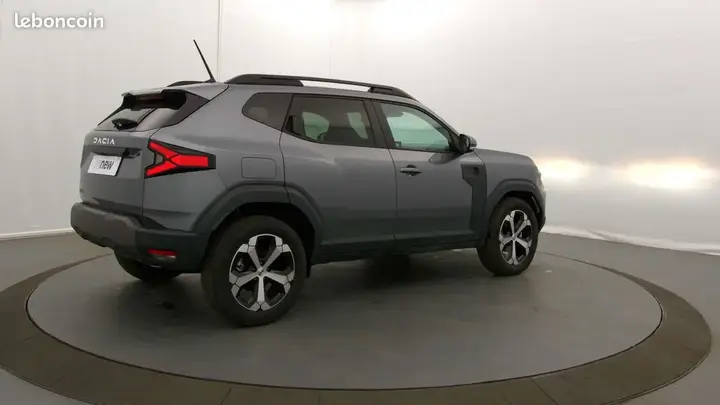 Dacia Duster 2026 photo 2