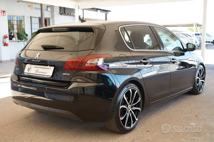Peugeot 308 2015 photo 5