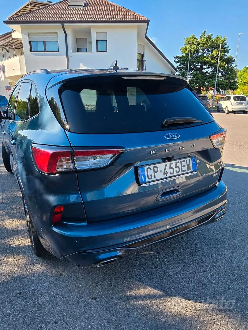 Ford Kuga 2023 photo 3