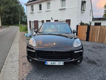 Porsche Cayenne 2017 photo 2
