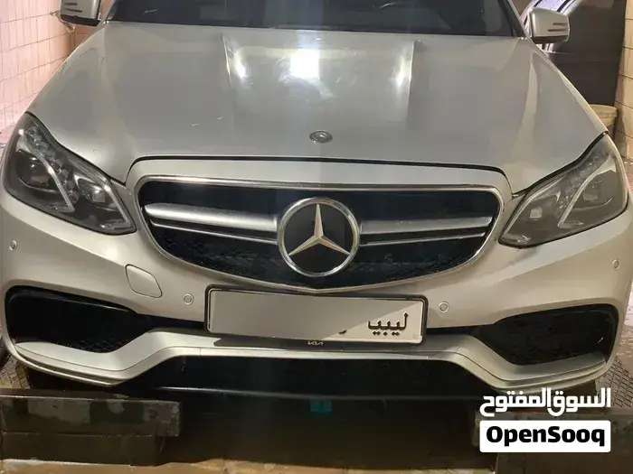 Mercedes-Benz E-Class 2015 photo 2