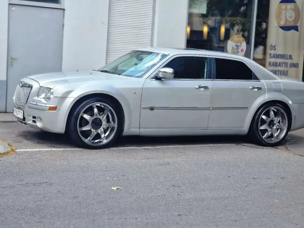 Chrysler 300 C