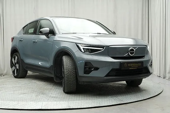 Volvo C40 2022 photo 2