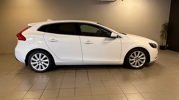 Volvo V40 2014 photo 4