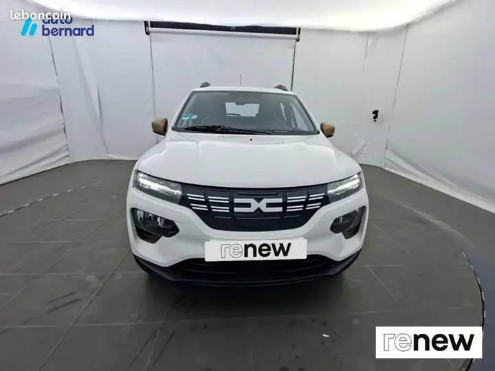 Dacia Spring 2023 photo 2