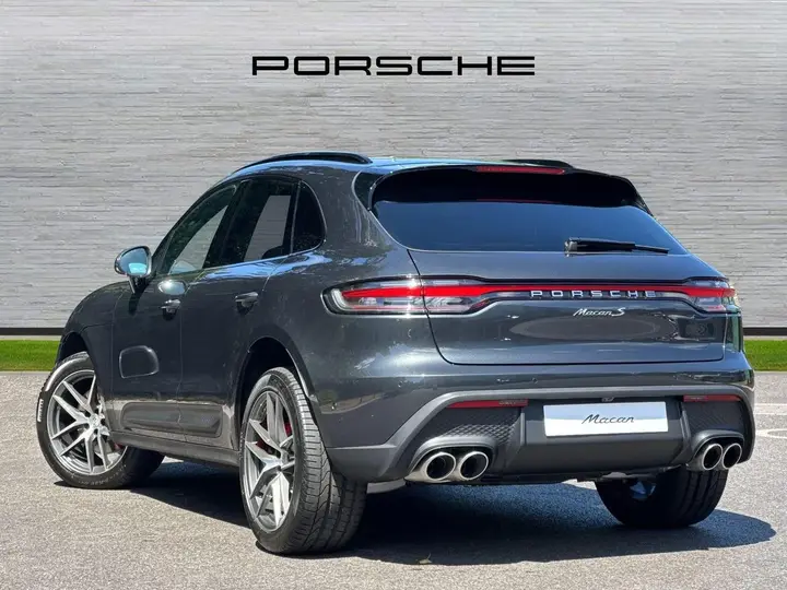 Porsche Macan 2026 photo 3