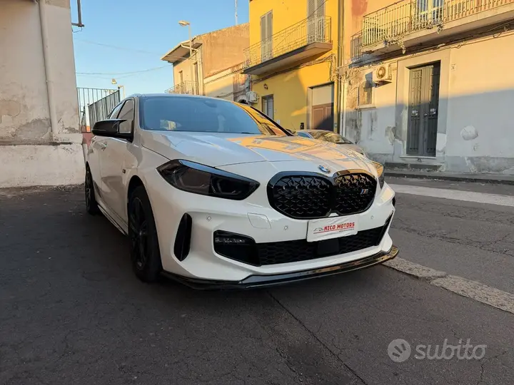 BMW 1 Series 2023 photo 4