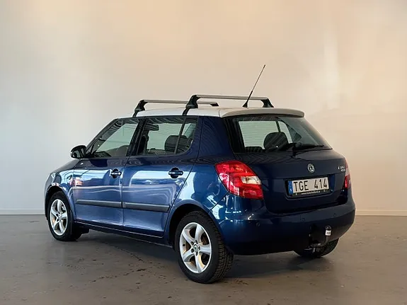 Skoda Fabia 2010 photo 4
