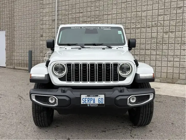 Jeep Wrangler 2026 photo 2