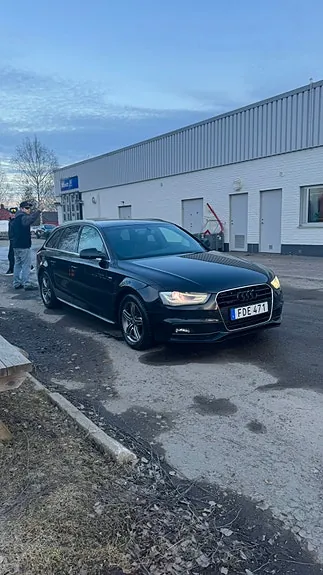 Audi A4 2014 photo 2