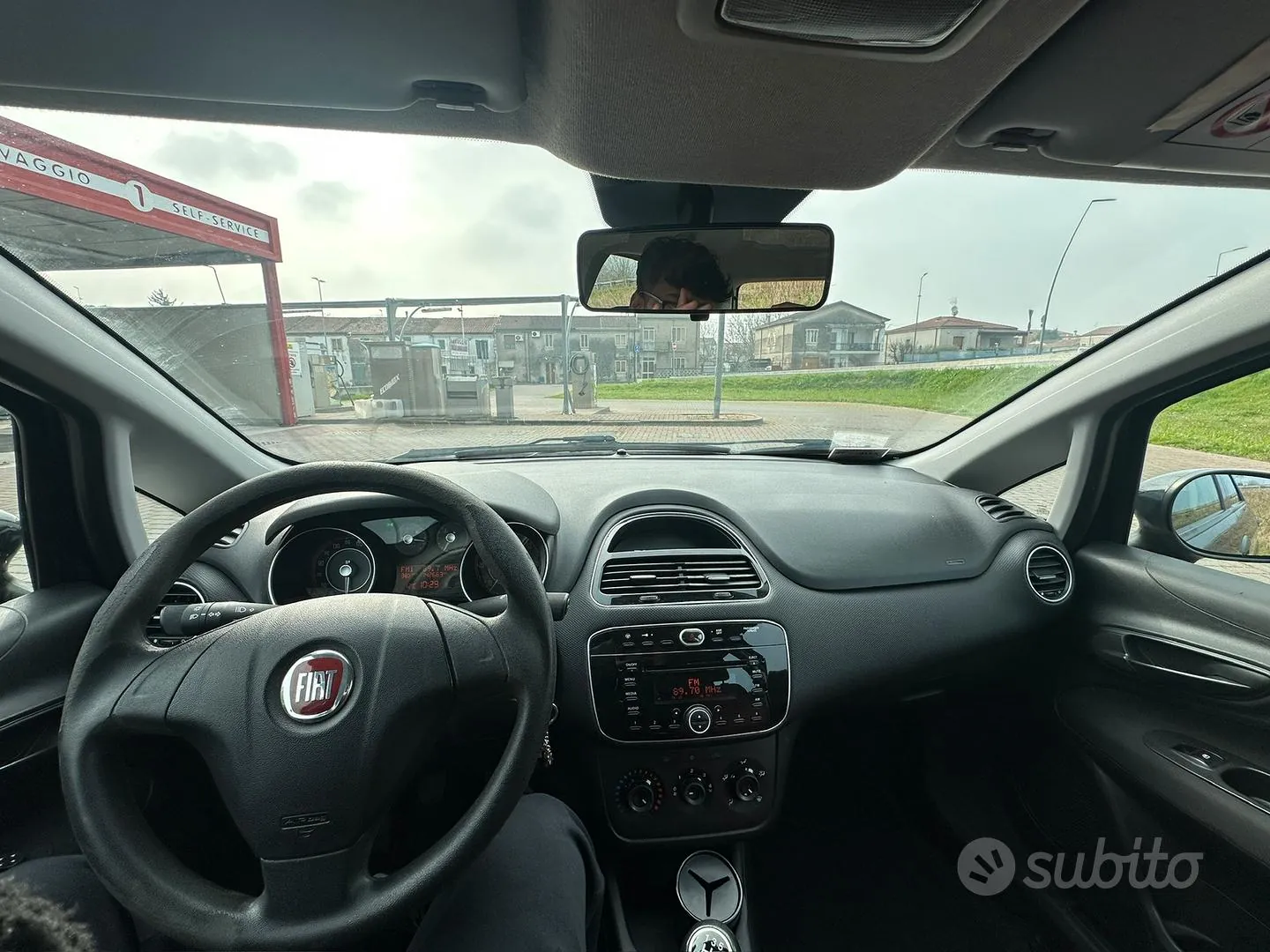 Fiat Punto 2015 photo 3