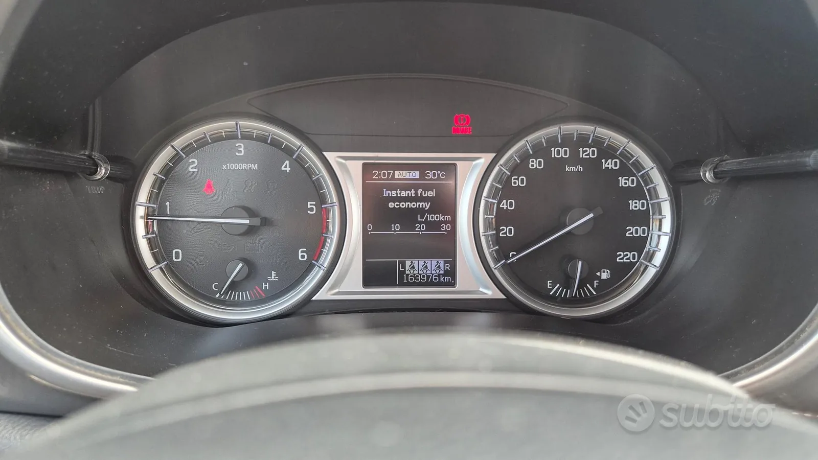 Suzuki Vitara 2015 photo 3