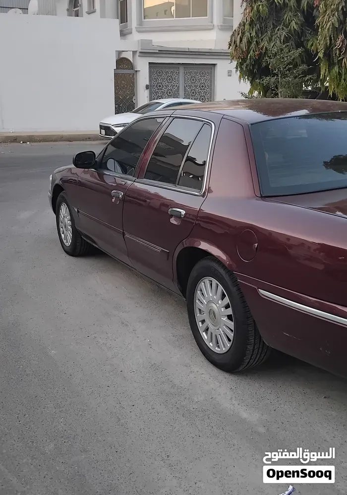 Mercury Grand Marquis 2008 photo 3