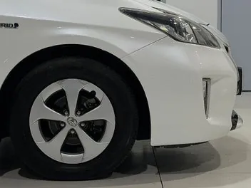 Toyota Prius 2015 photo 4
