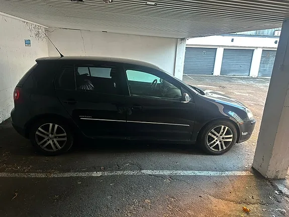 Volkswagen Golf Vi 2009 photo 2