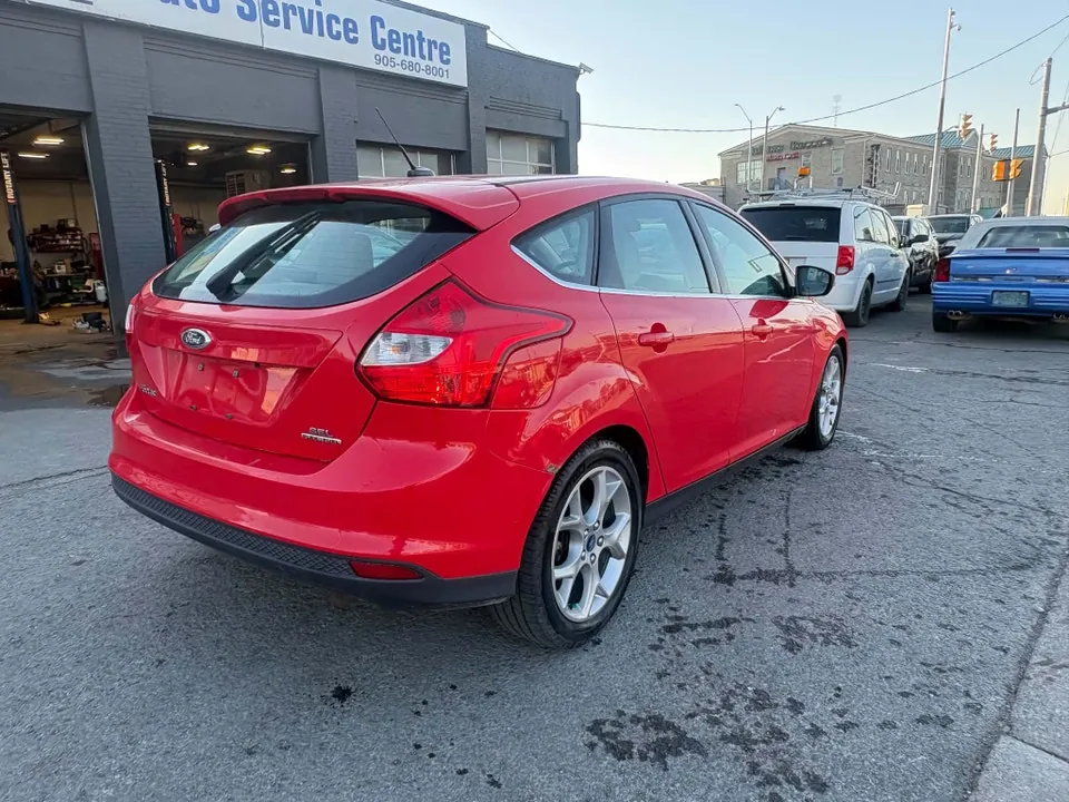 Ford Focus 2012 photo 4