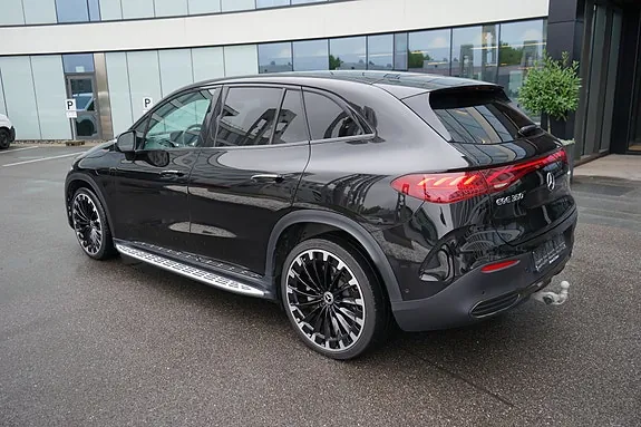 Mercedes-Benz Andre 2023 photo 3
