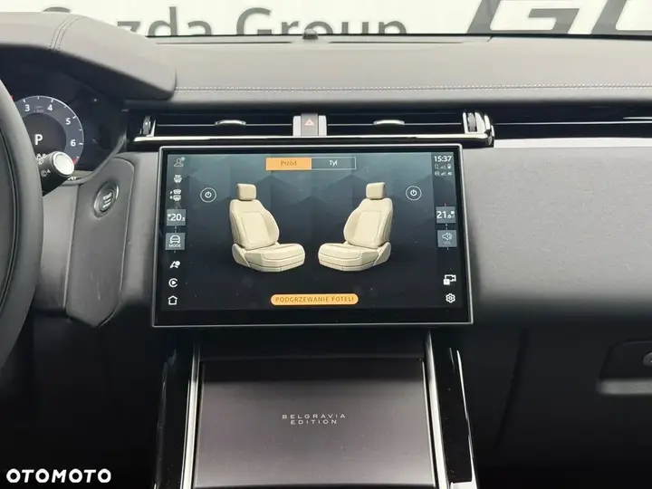 Land Rover Range Rover Velar 2026 photo 5