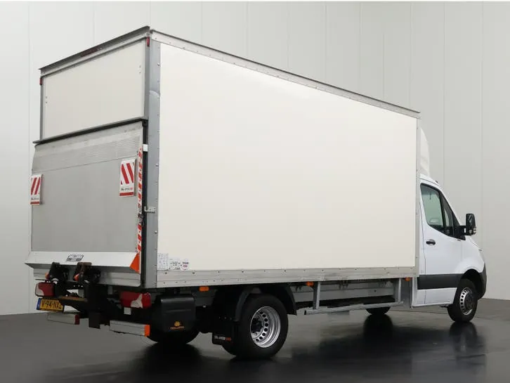 Mercedes-Benz Sprinter 2022 photo 2