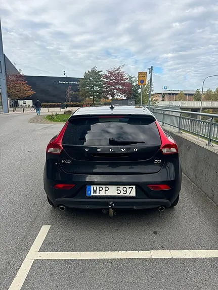Volvo V40 2013 photo 2