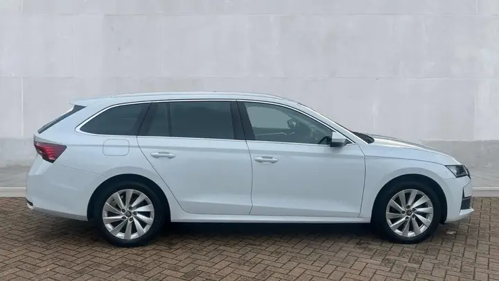 Skoda Octavia 2025 photo 4