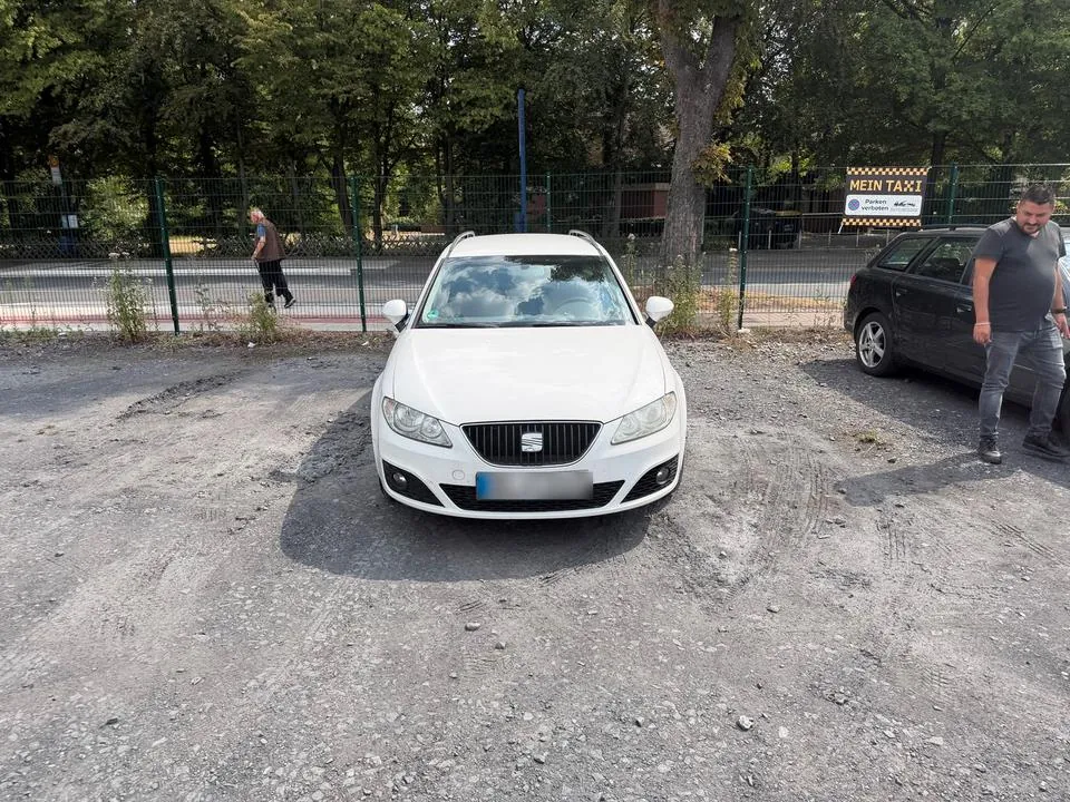 Seat Exeo