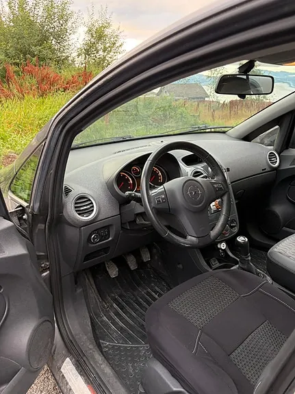 Opel Corsa 2011 photo 5
