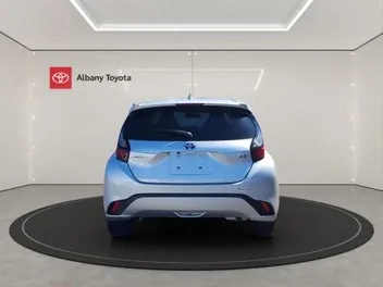 Toyota Aqua 2023 photo 5