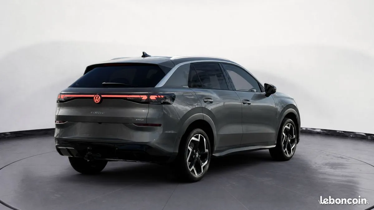Volkswagen T-Roc 2026 photo 2