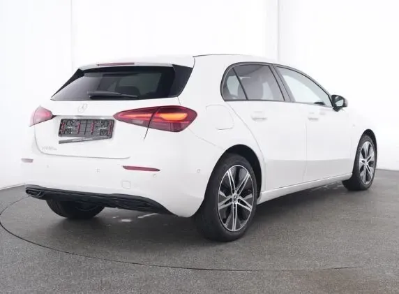 Mercedes-Benz A-Class 2025 photo 3