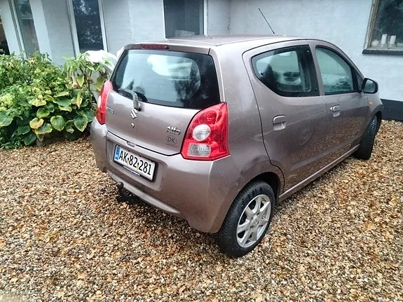 Suzuki Alto 2009 photo 3