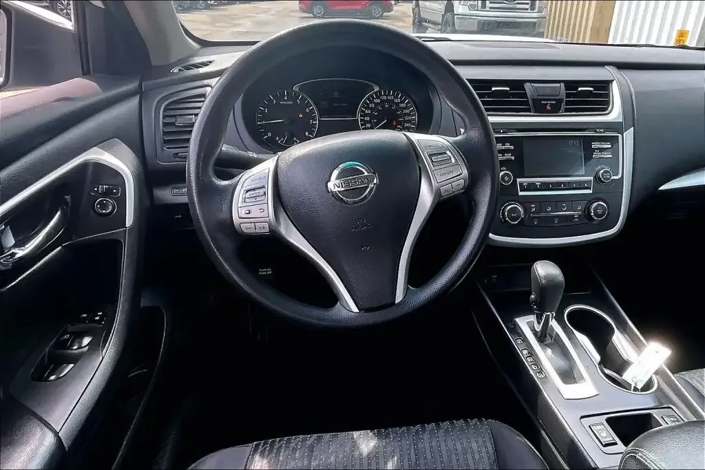 Nissan Altima 2017 photo 4