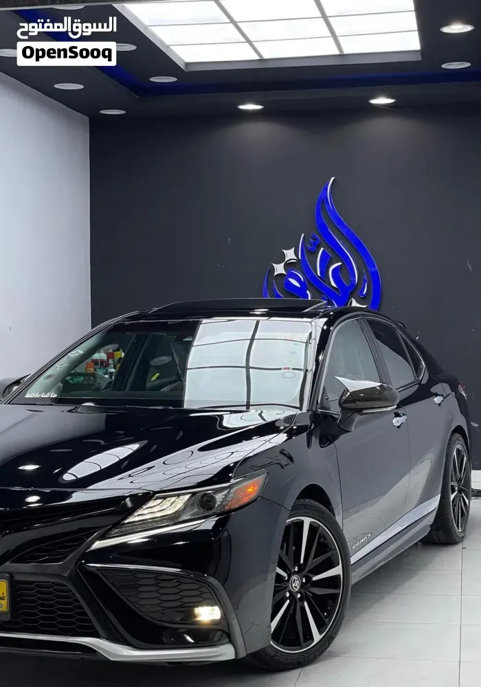 Toyota Camry 2018 photo 2