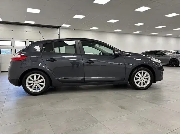 Renault Megane 2010 photo 5