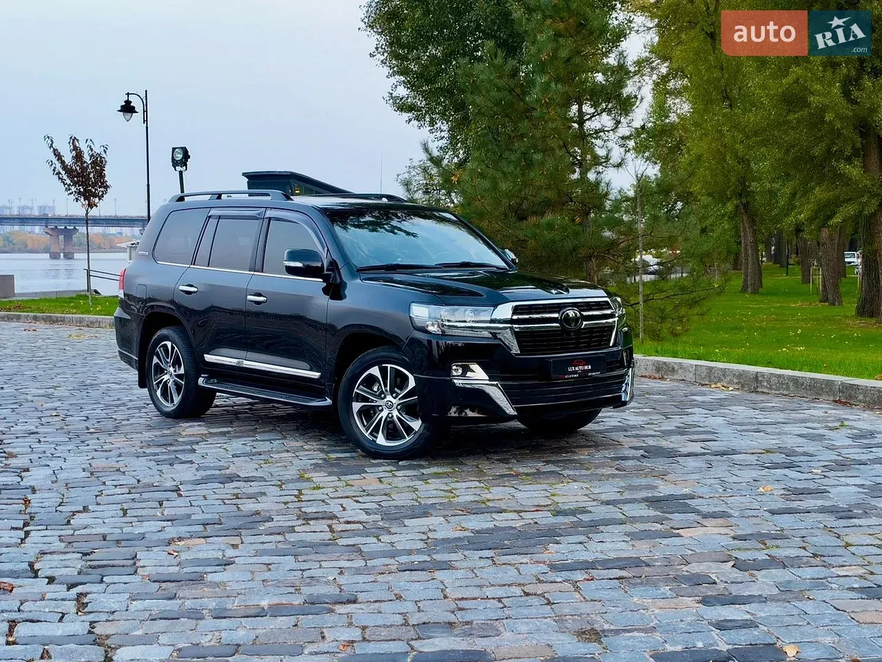 Toyota Land Cruiser 2020 photo 5
