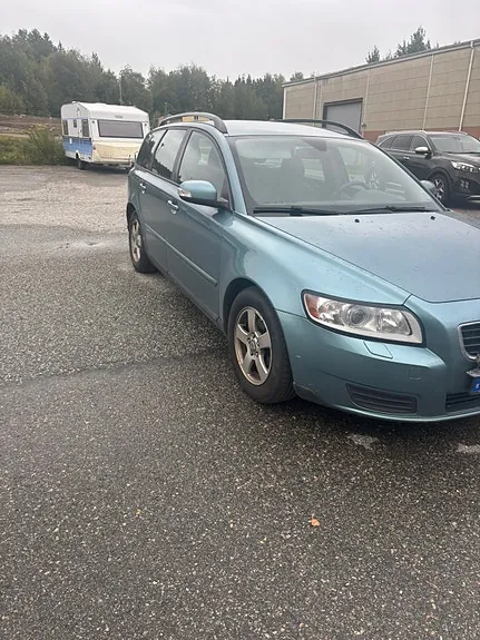 Volvo V50 2008 photo 2