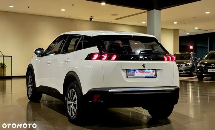 Peugeot 2008 2021 photo 4