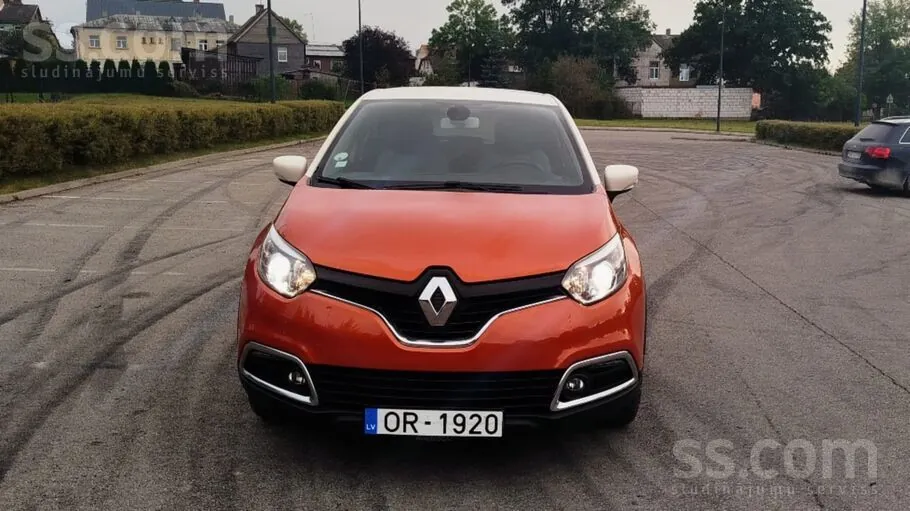 Renault Captur 2016 photo 2