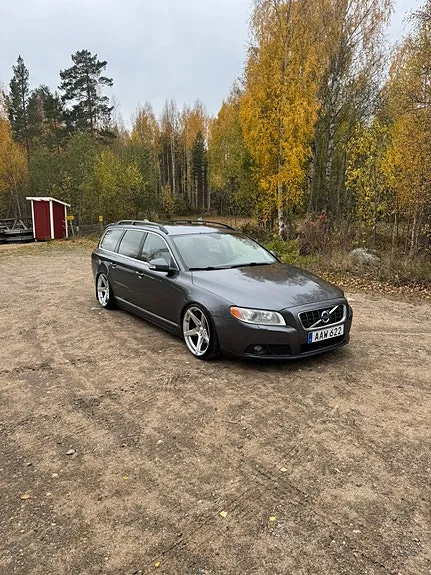 Volvo V70