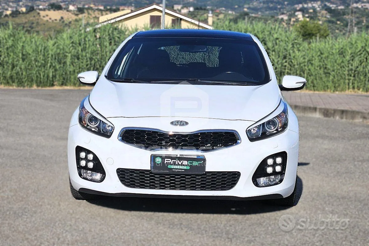 Kia Ceed 2015 photo 2