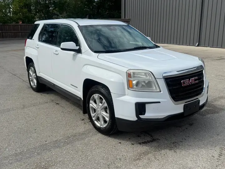 GMC Terrain 2017 photo 3