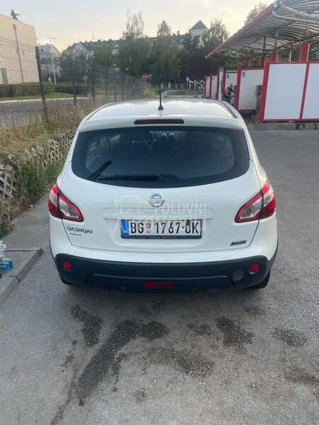 Nissan Qashqai 2011 photo 3
