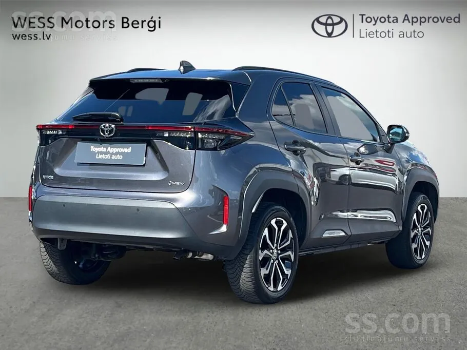 Toyota Yaris Cross 2025 photo 2