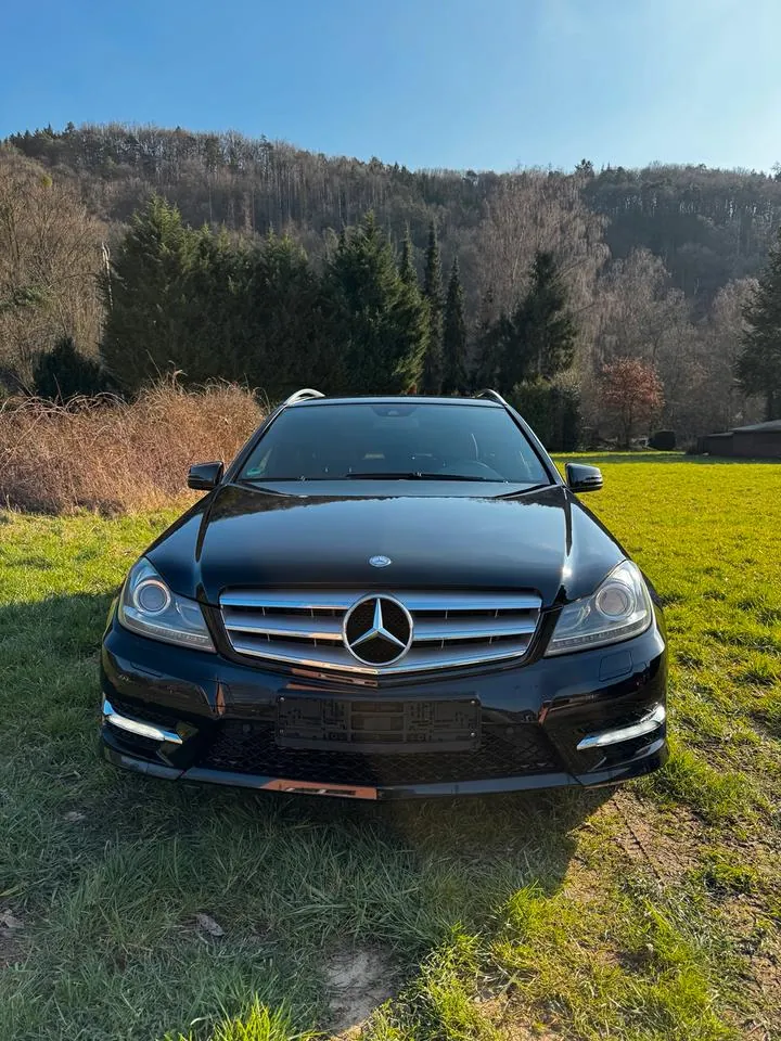 Mercedes-Benz C200