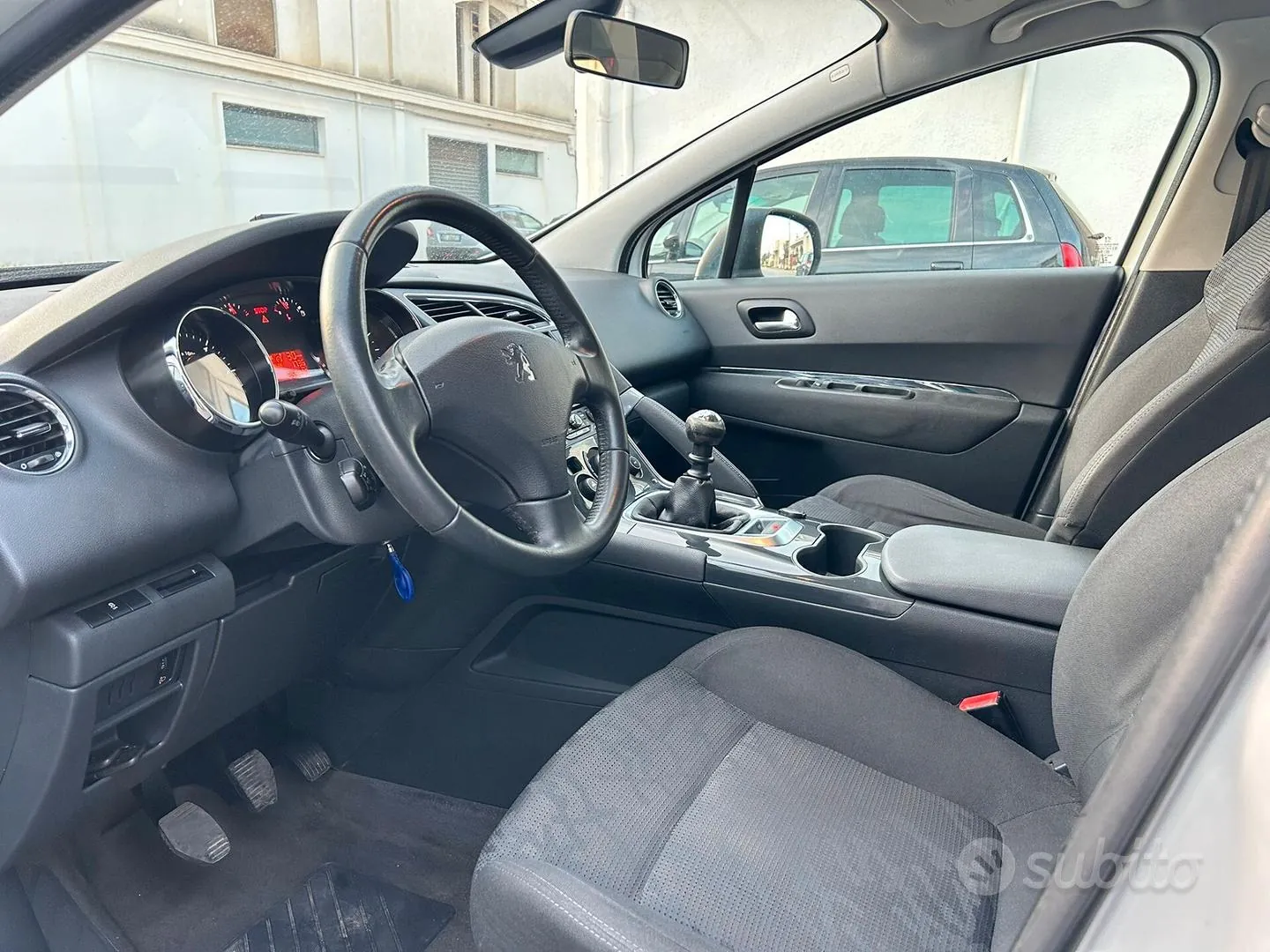 Peugeot 3008 2013 photo 5