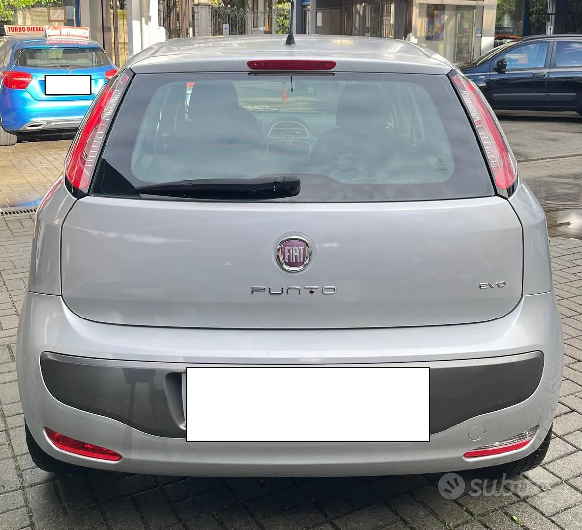 Fiat Punto Evo 2011 photo 4
