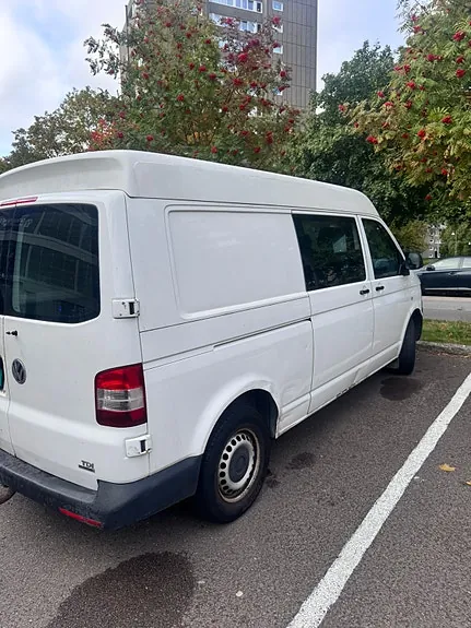 Volkswagen Transporter 2015 photo 2