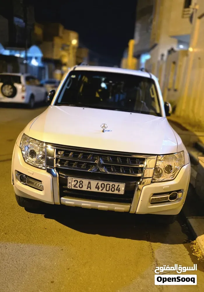 Mitsubishi Pajero 2015 photo 5