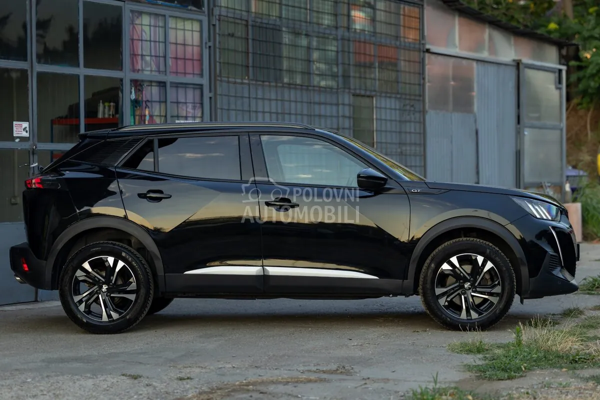 Peugeot 2008 2022 photo 2