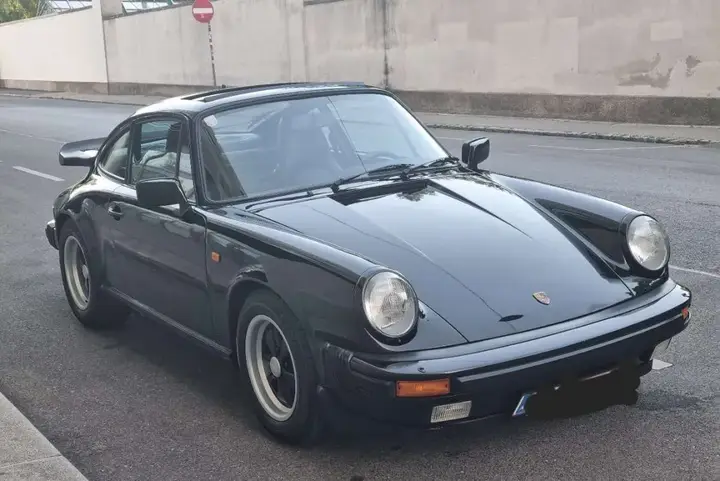 Porsche 911 1985 photo 2